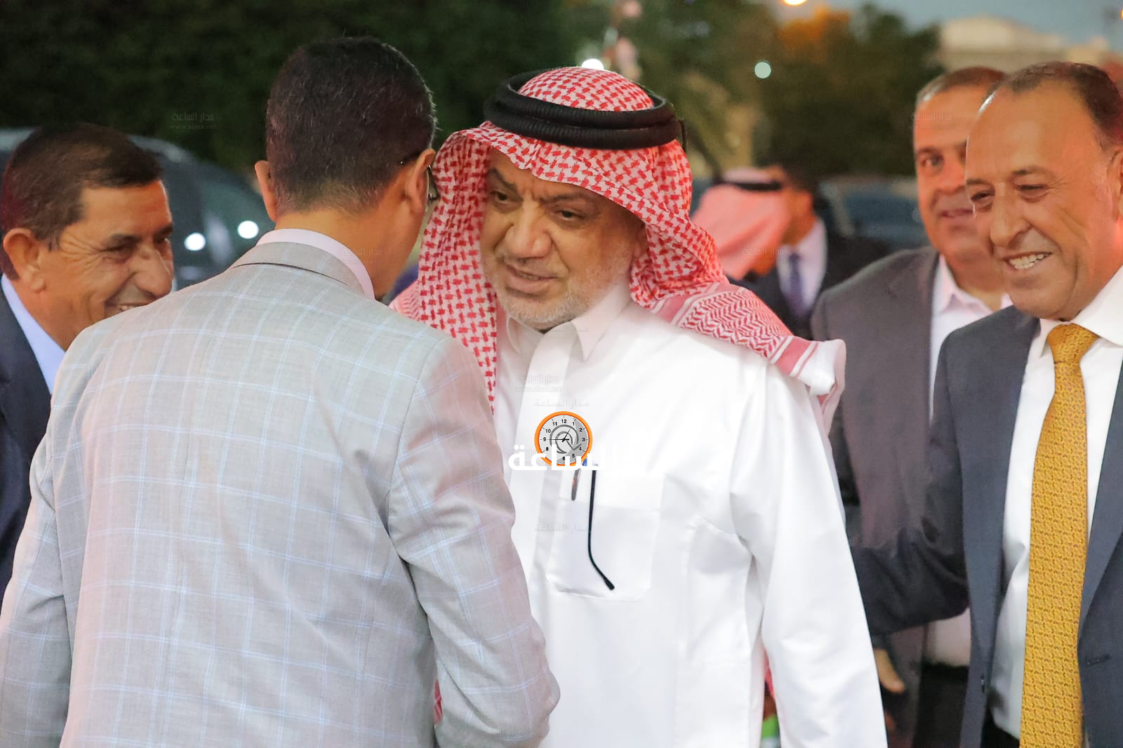 Madar Al-Saa Images 0.589046517029381