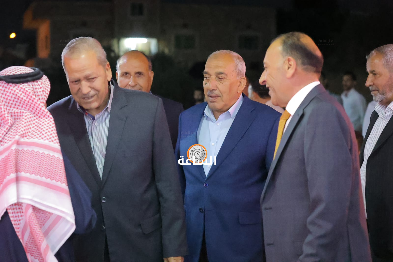 Madar Al-Saa Images 0.14125252402329103