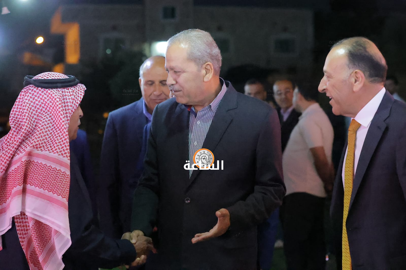 Madar Al-Saa Images 0.8668389780397451
