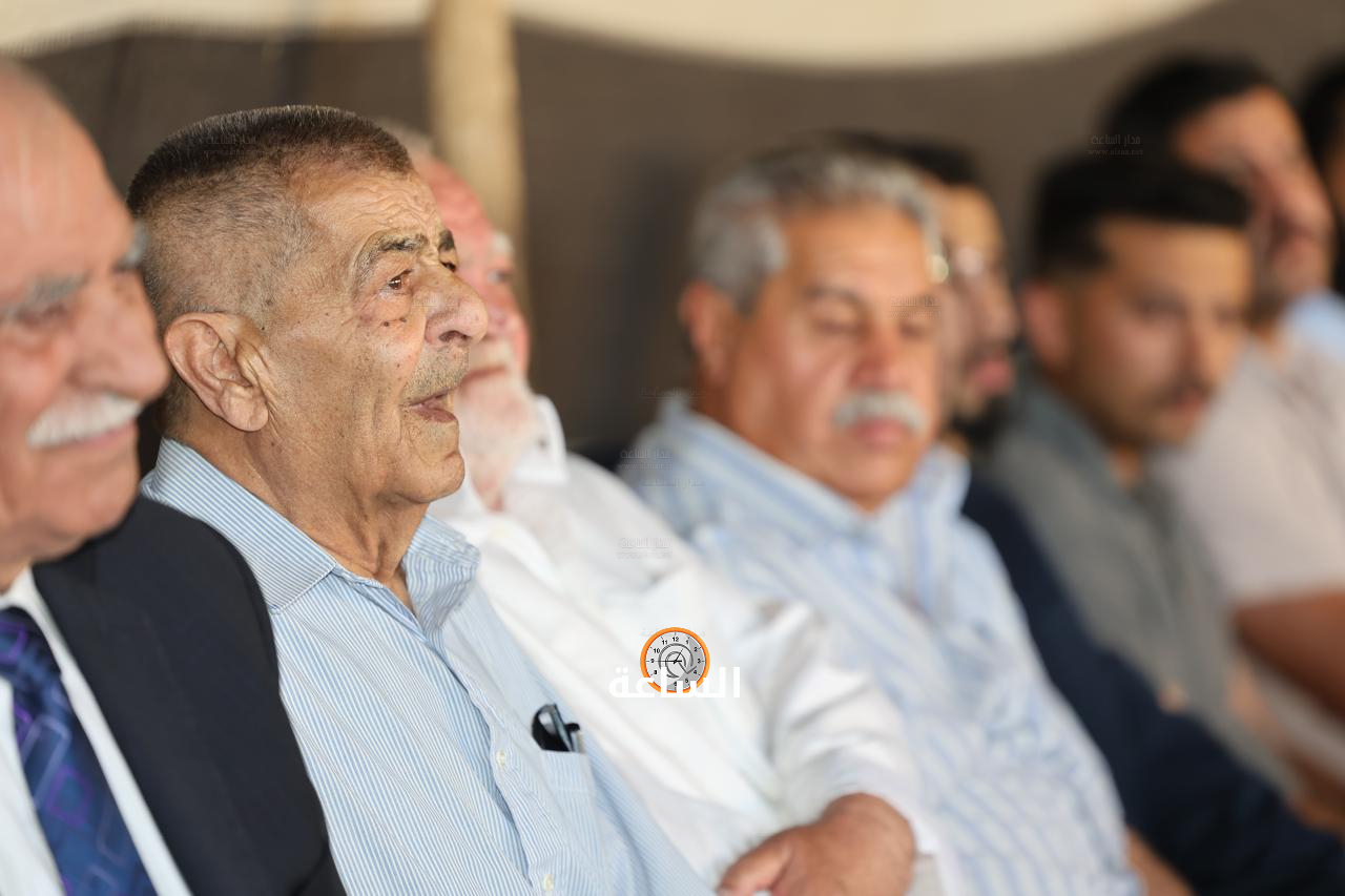Madar Al-Saa Images 0.18411654629924945
