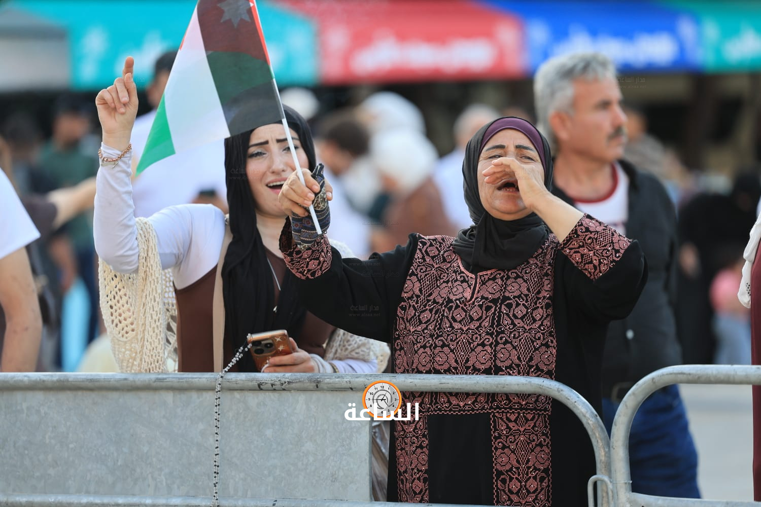 Madar Al-Saa Images 0.4728168400203938