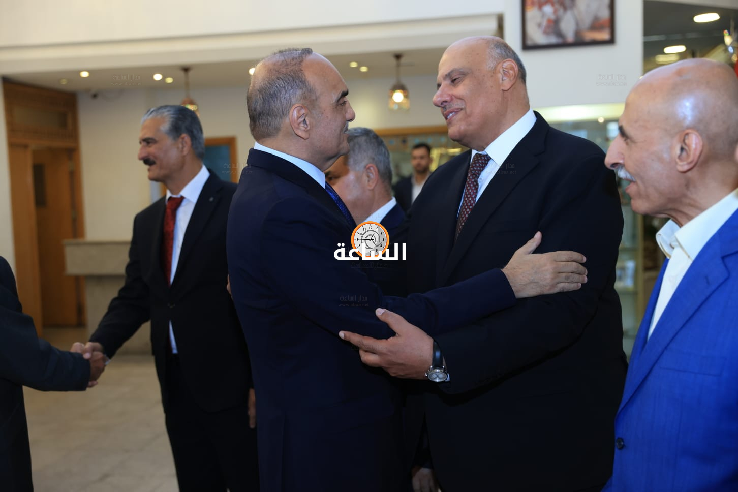 Madar Al-Saa Images 0.8813514000942815