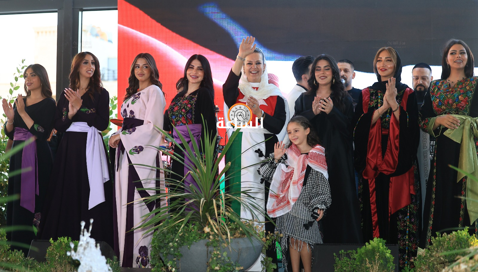 Madar Al-Saa Images 0.7238721740839664