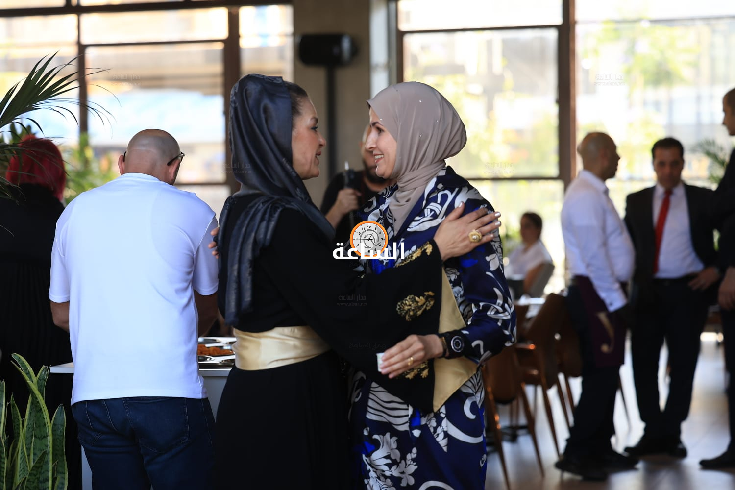 Madar Al-Saa Images 0.20210128341936984