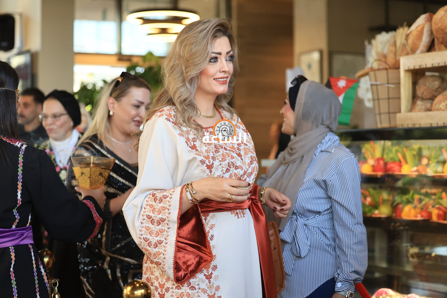 Madar Al-Saa Images 0.10057947292651137