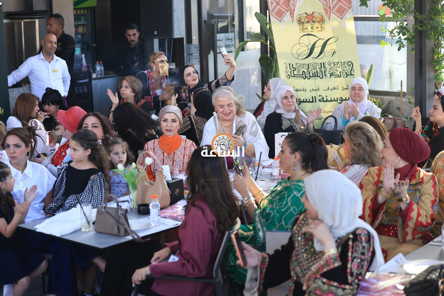 Madar Al-Saa Images 0.9457174323489506