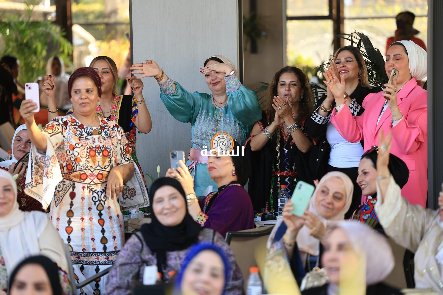 Madar Al-Saa Images 0.588996037081073