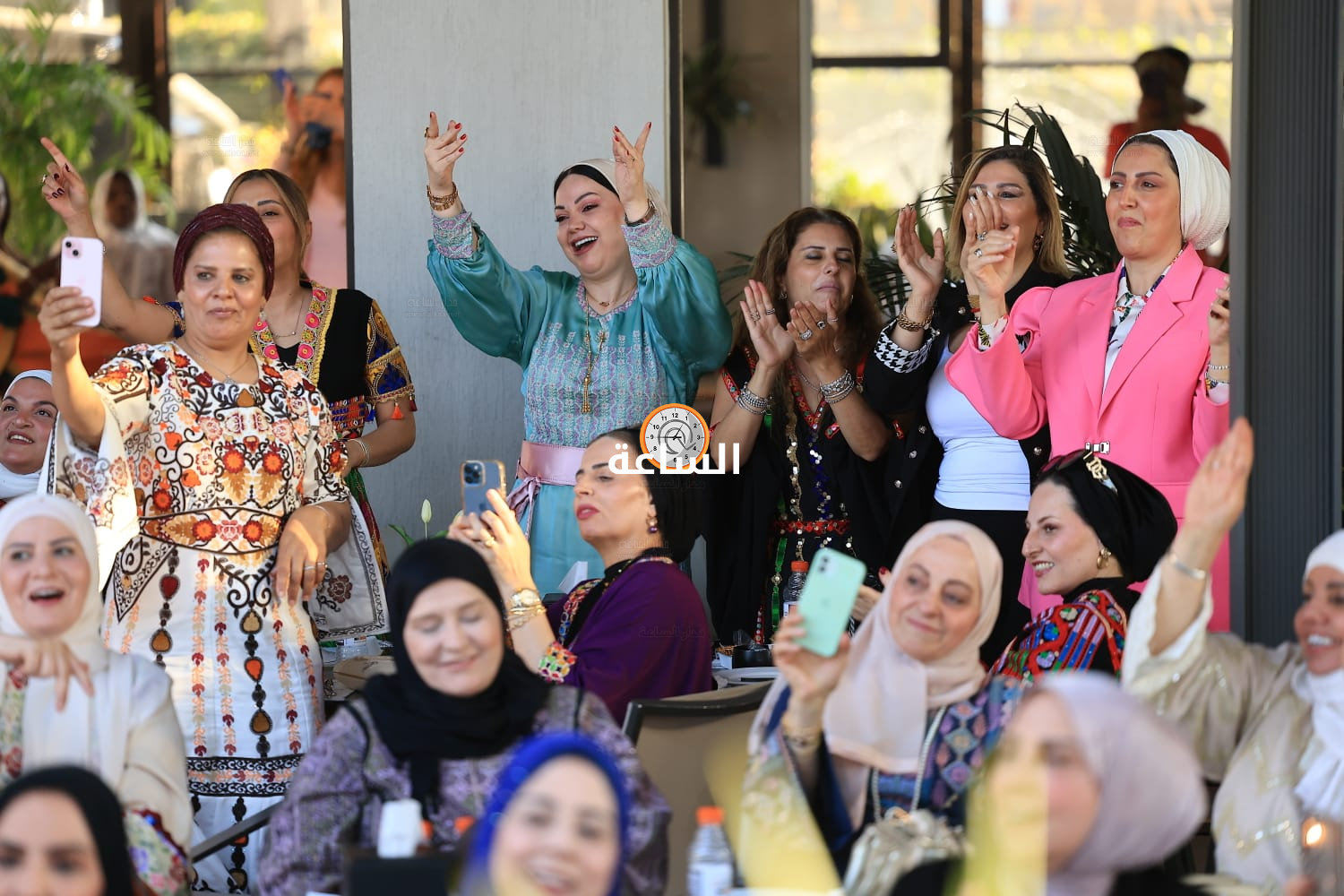 Madar Al-Saa Images 0.2756461888123123