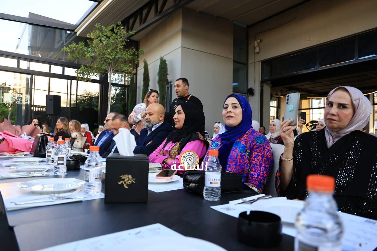 Madar Al-Saa Images 0.9658235633533372