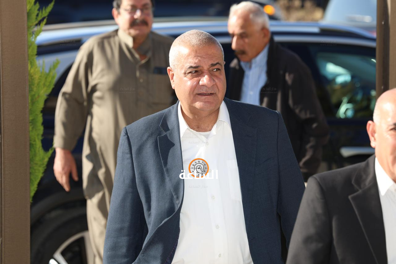 Madar Al-Saa Images 0.6055425725490103