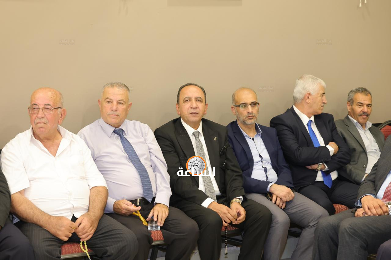 Madar Al-Saa Images 0.3753841666080172