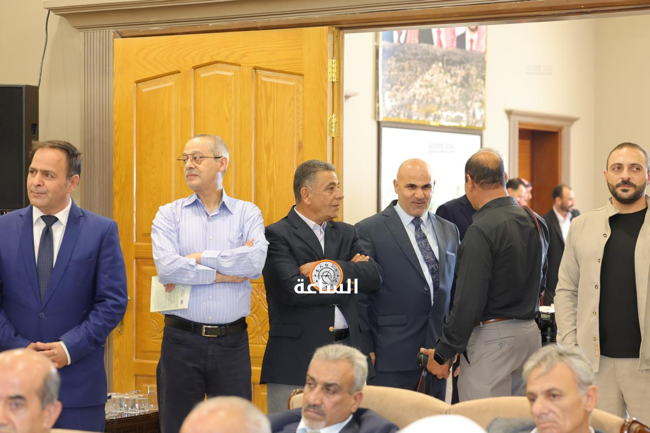 Madar Al-Saa Images 0.9704494139331351