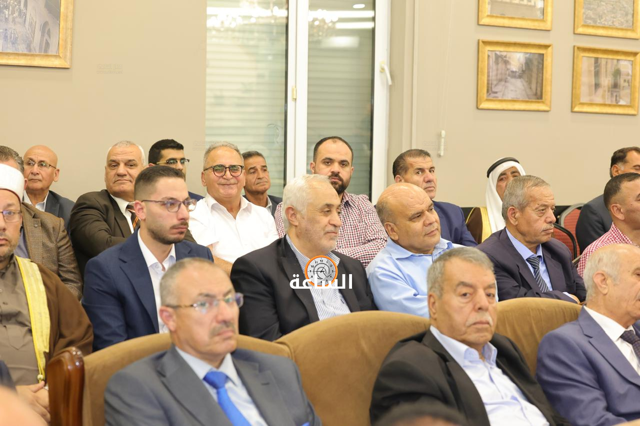 Madar Al-Saa Images 0.1448894617176516