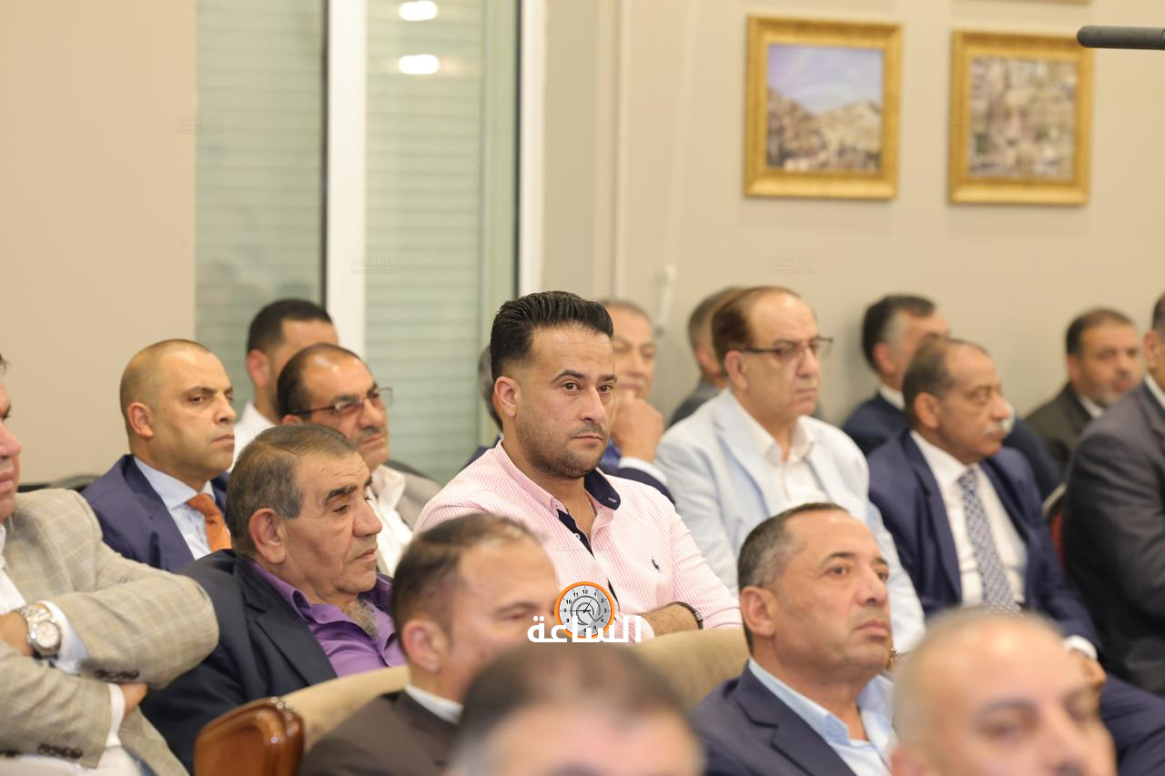 Madar Al-Saa Images 0.12896722397842952