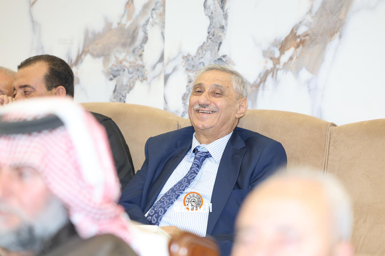 Madar Al-Saa Images 0.04363740872989108