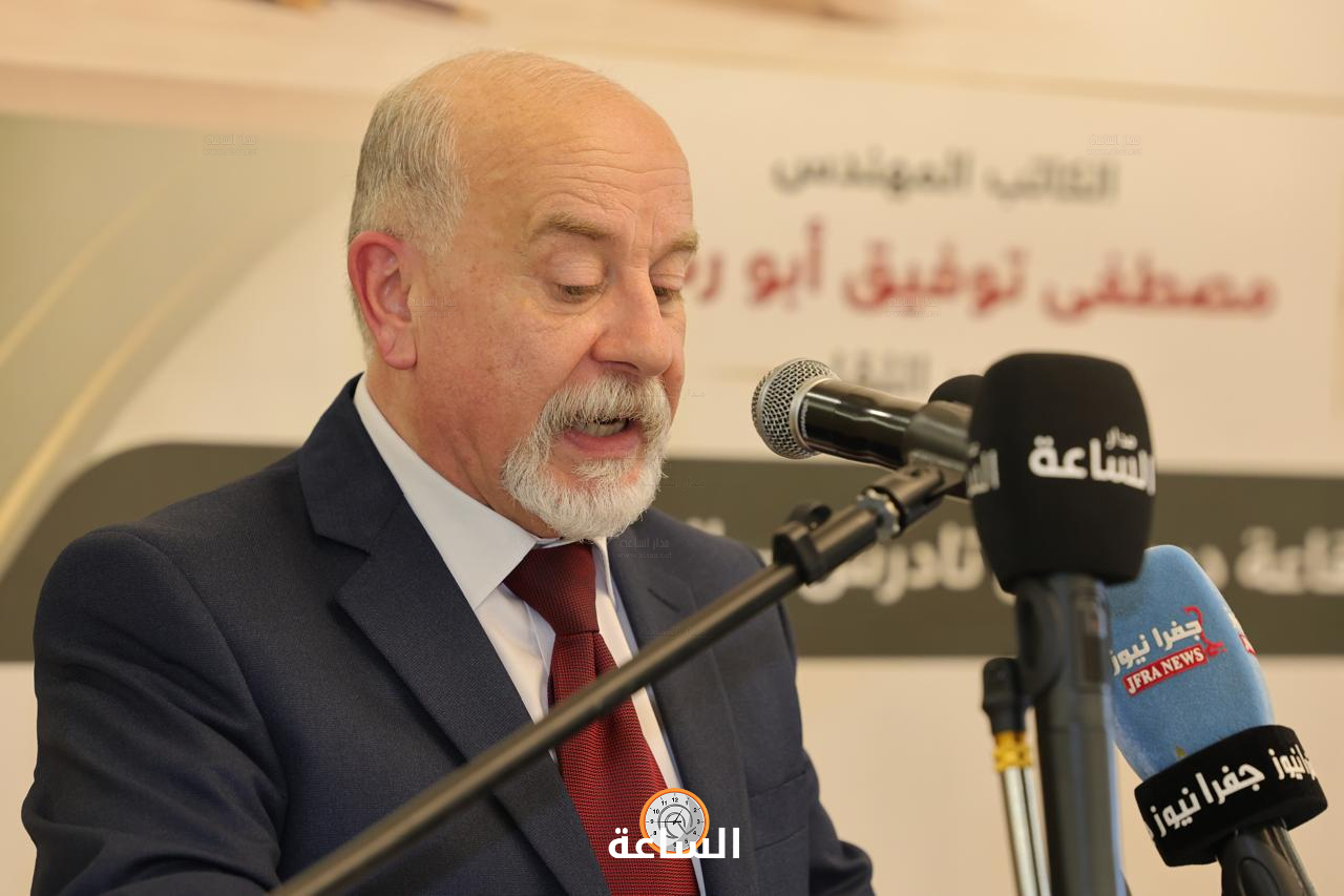 Madar Al-Saa Images 0.798589268232218