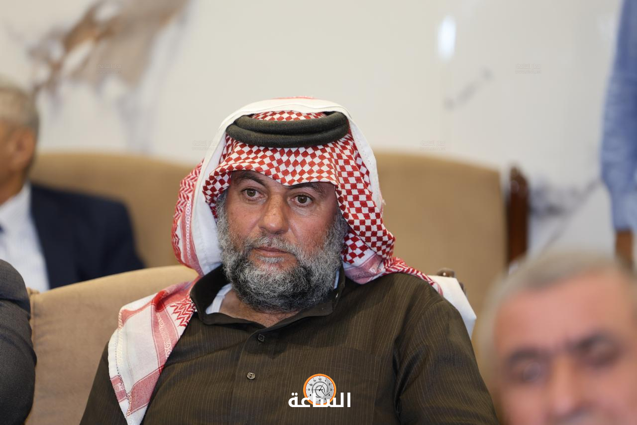 Madar Al-Saa Images 0.7973737649986872