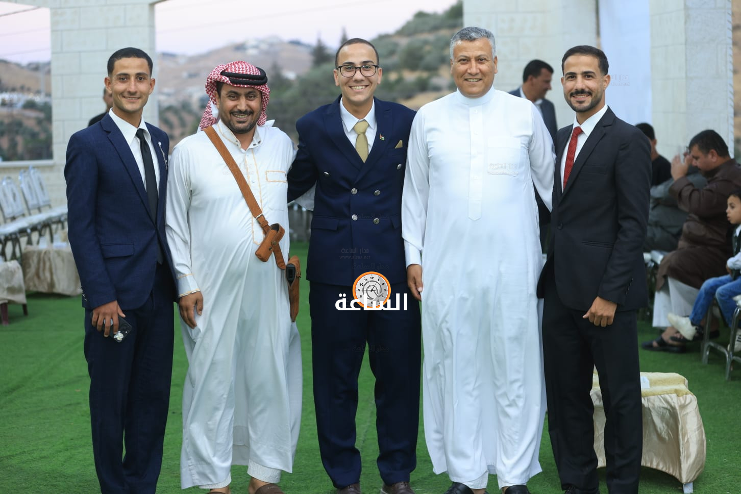 Madar Al-Saa Images 0.6144298305174317