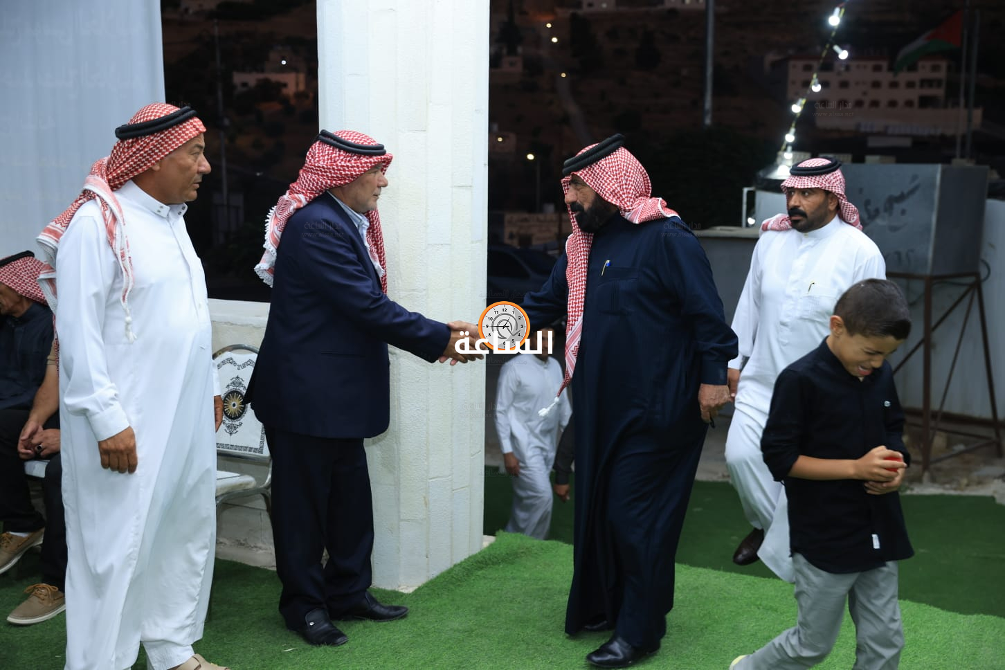 Madar Al-Saa Images 0.3260017495973183