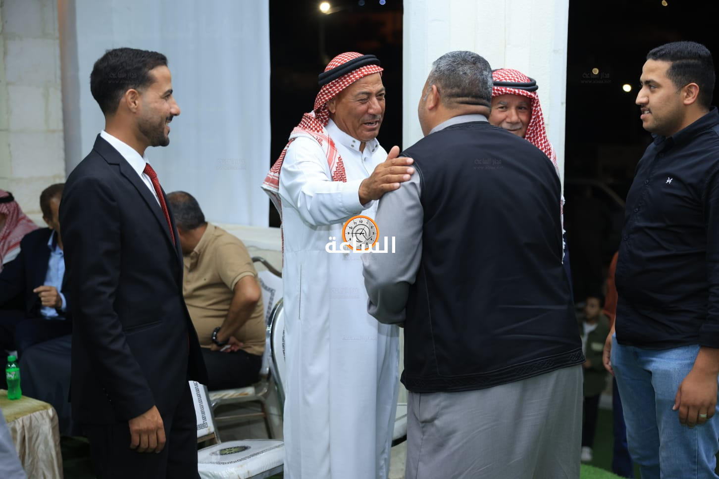 Madar Al-Saa Images 0.6196134189474964