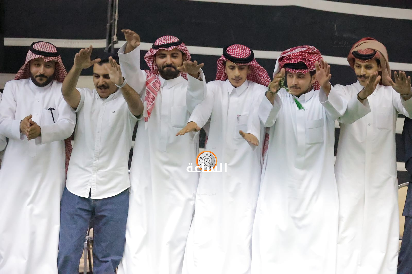 Madar Al-Saa Images 0.7850145832478703