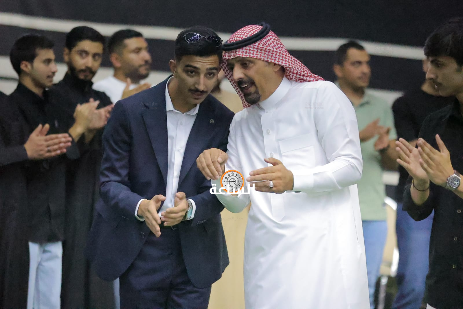 Madar Al-Saa Images 0.40621392997326333