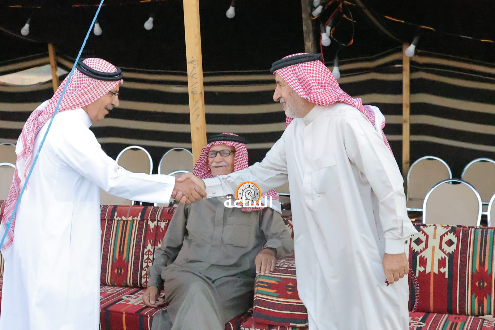 Madar Al-Saa Images 0.3311452817315388