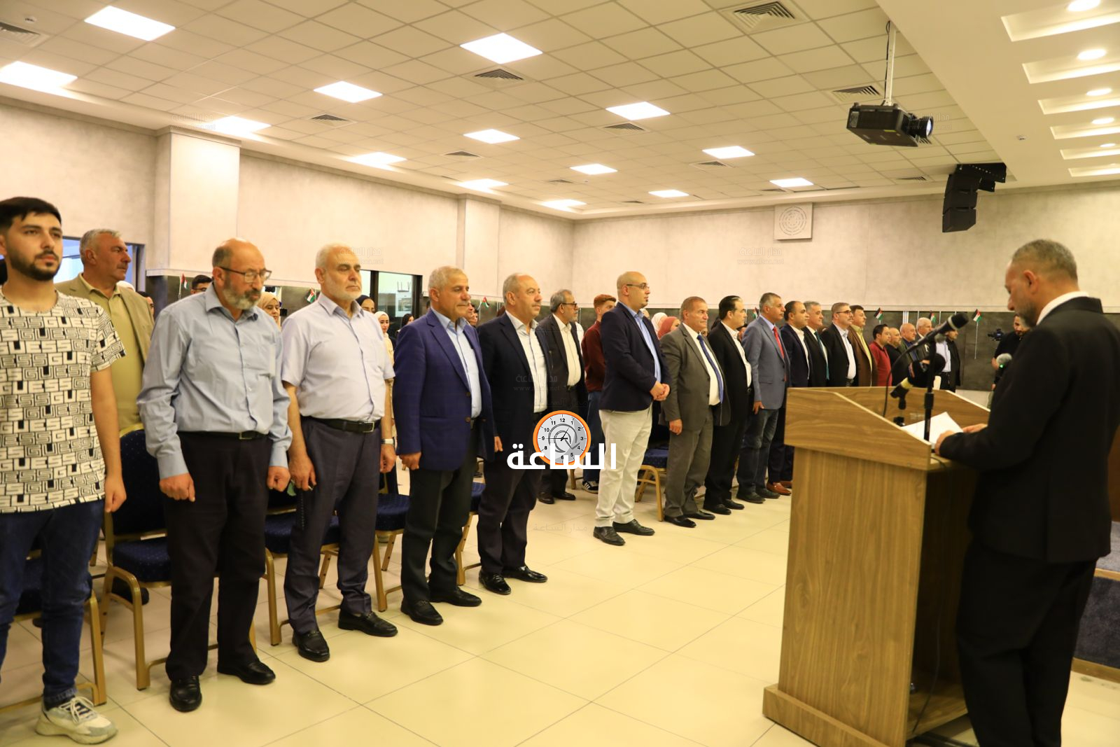 Madar Al-Saa Images 0.751779017040463