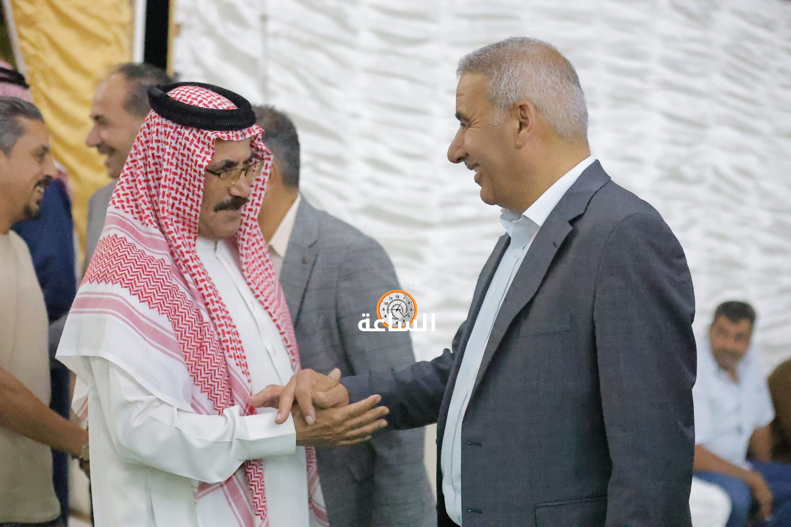 Madar Al-Saa Images 0.0017844408524427813