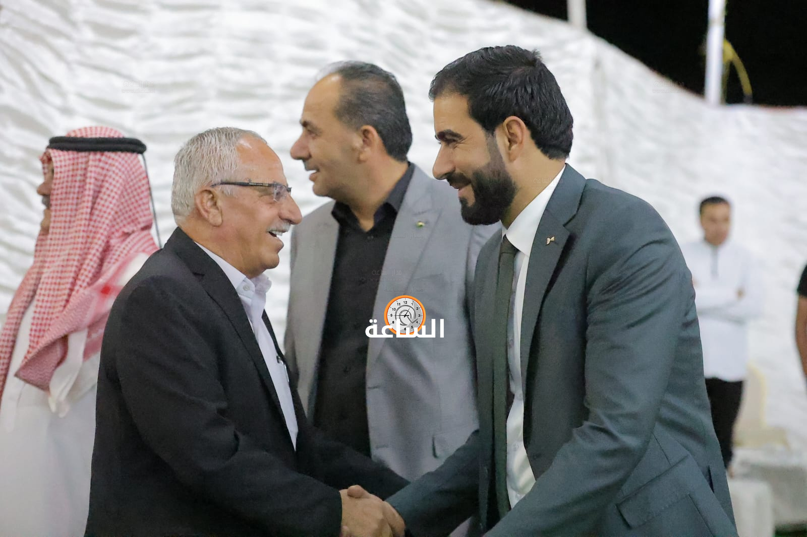 Madar Al-Saa Images 0.609471944670486