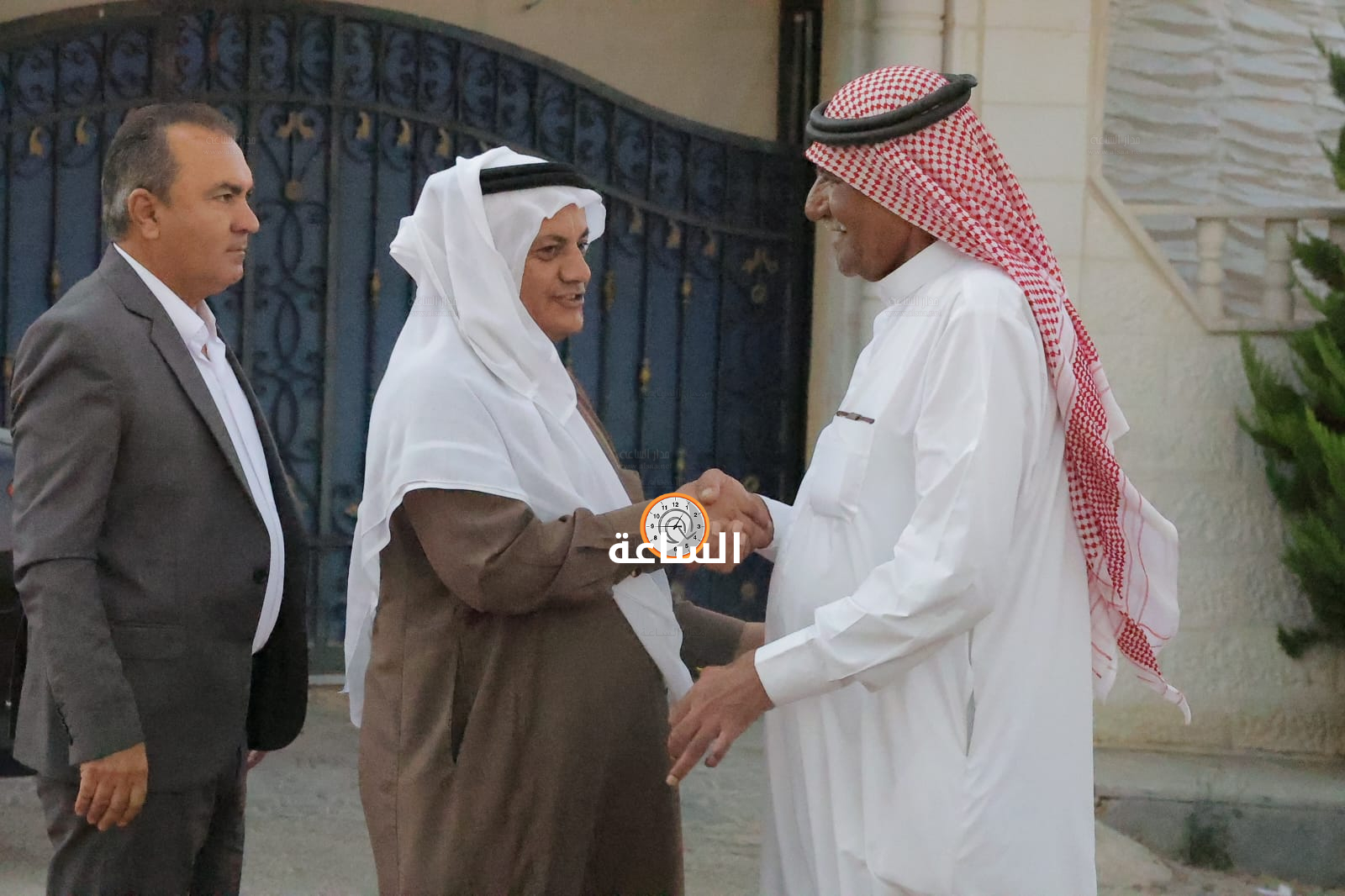 Madar Al-Saa Images 0.524727431149362