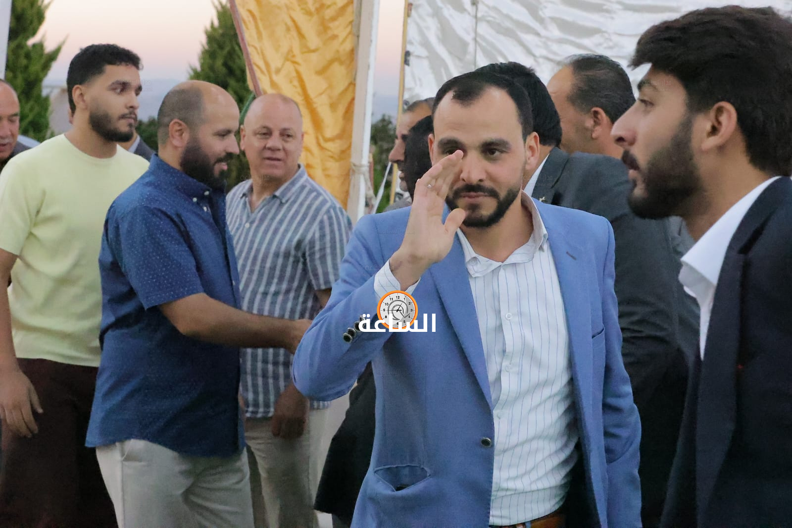 Madar Al-Saa Images 0.483533577864371
