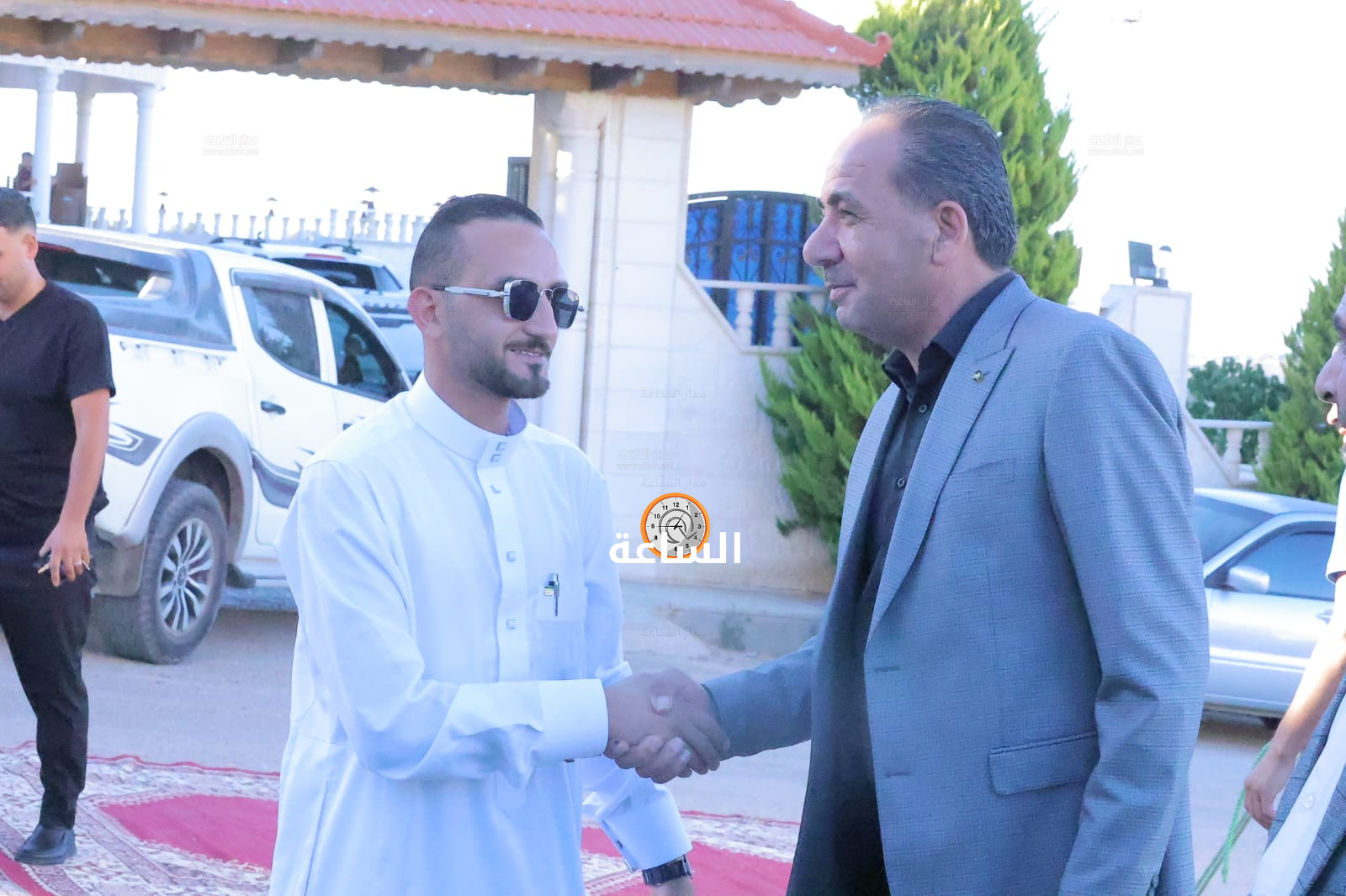 Madar Al-Saa Images 0.19463359863723484