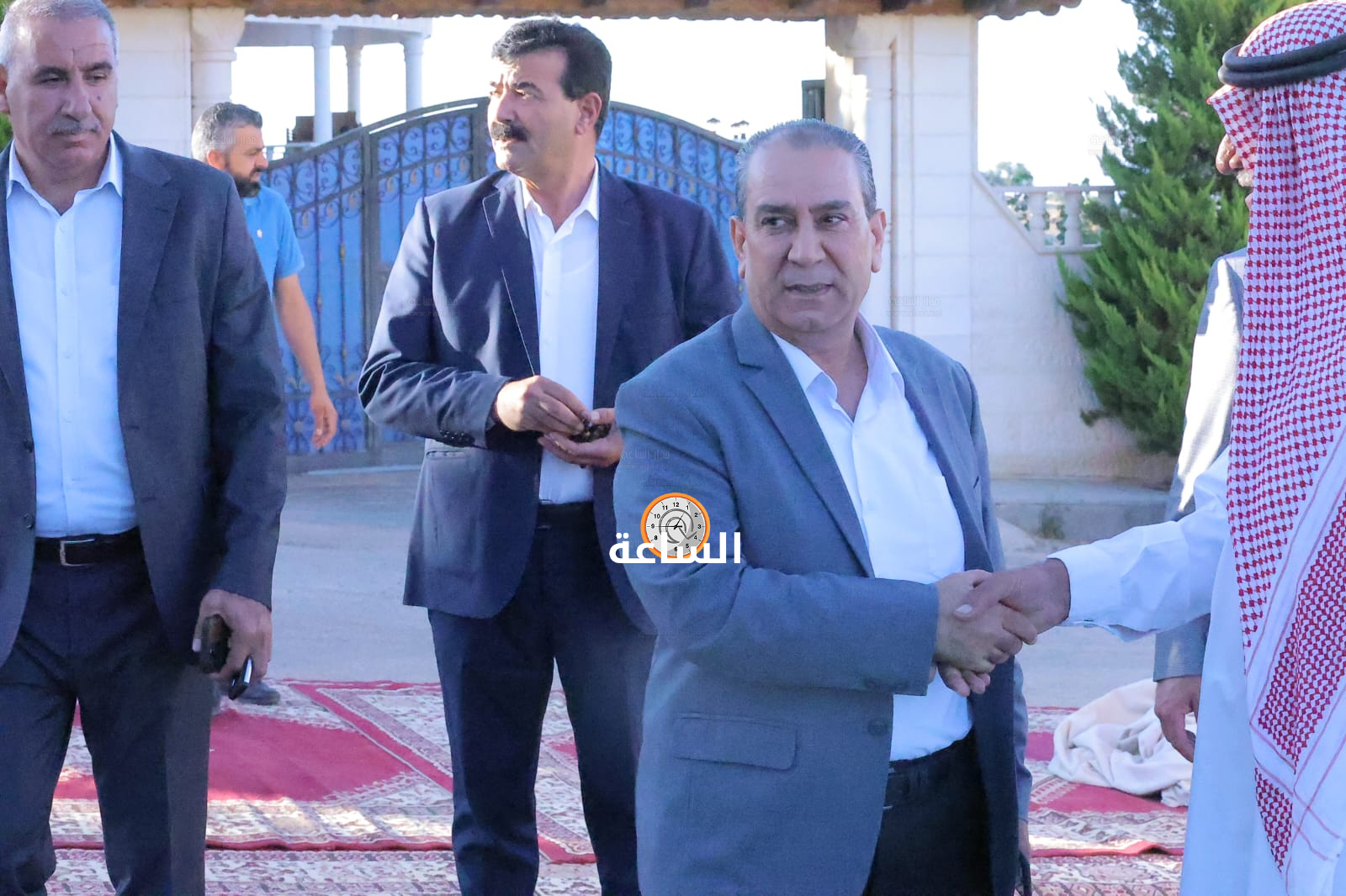 Madar Al-Saa Images 0.3823073575987045