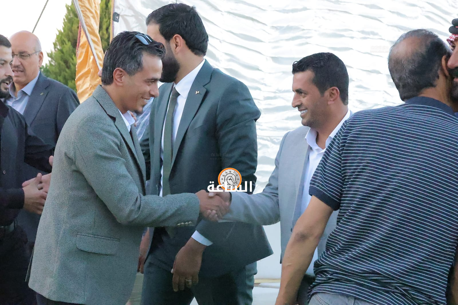 Madar Al-Saa Images 0.7586944898863771