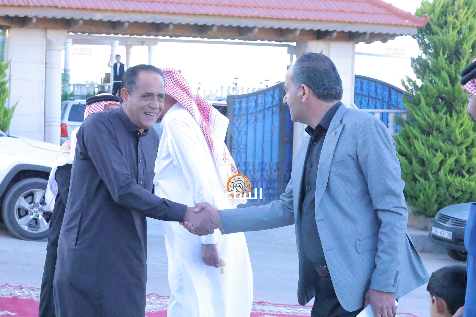 Madar Al-Saa Images 0.45299761778381653