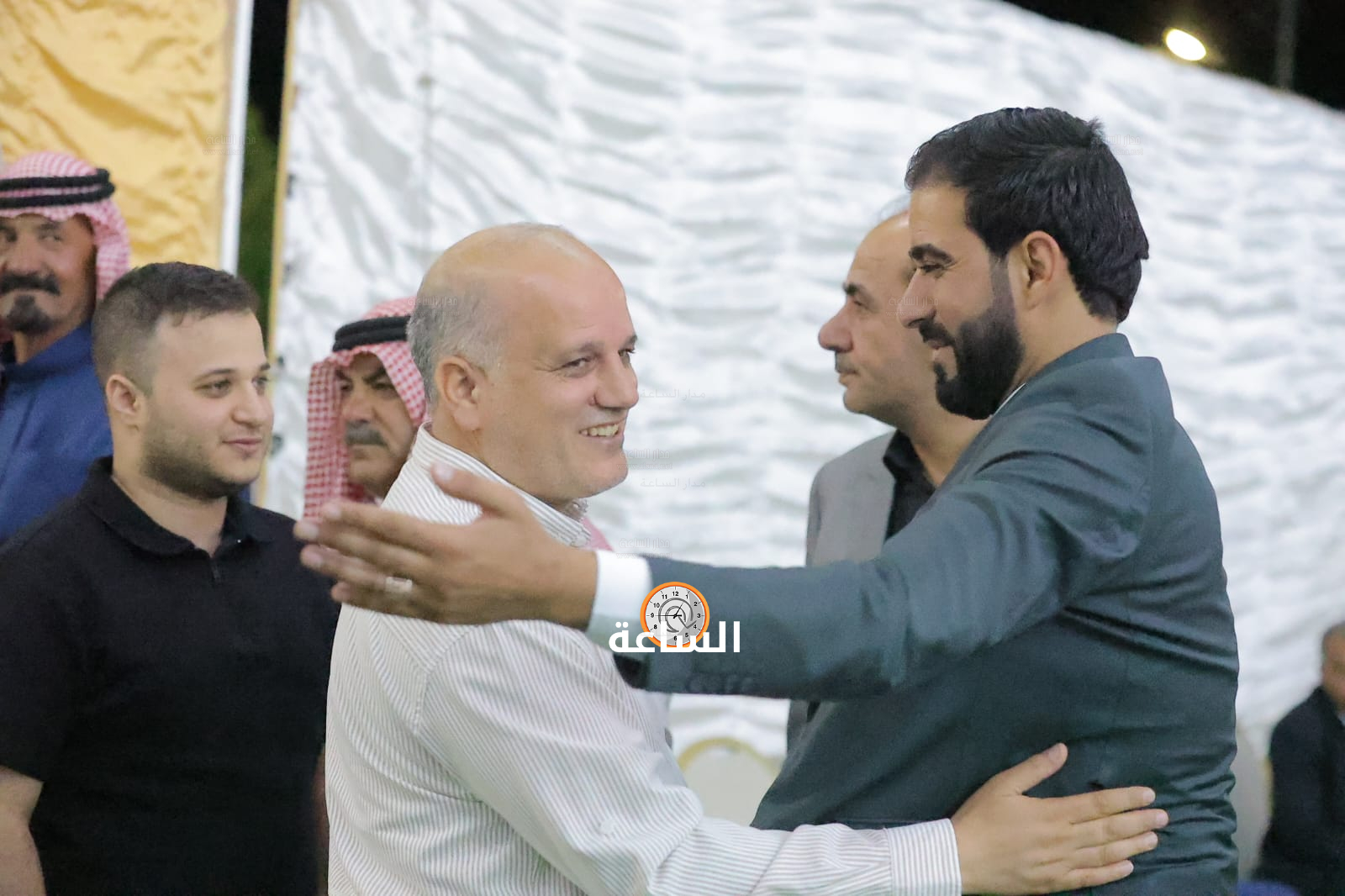 Madar Al-Saa Images 0.05877142489761411