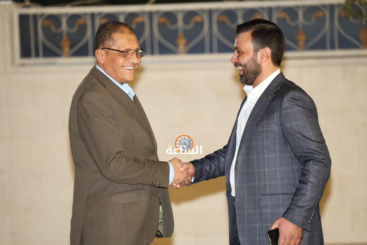 Madar Al-Saa Images 0.026909854284111967