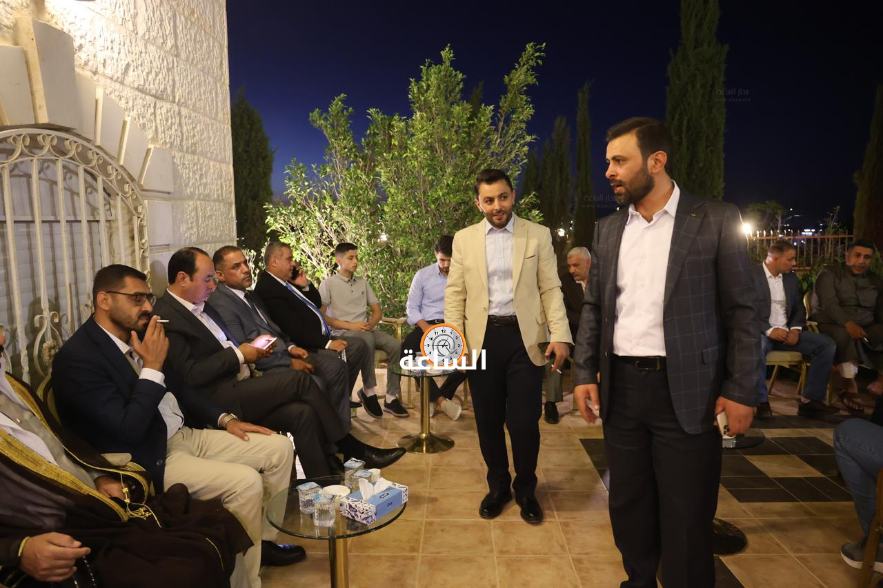 Madar Al-Saa Images 0.8744658426696431