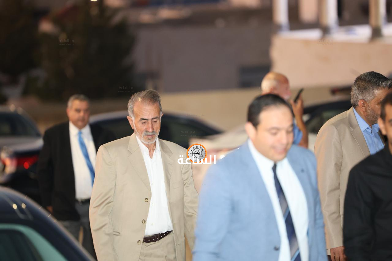 Madar Al-Saa Images 0.7391547495842616