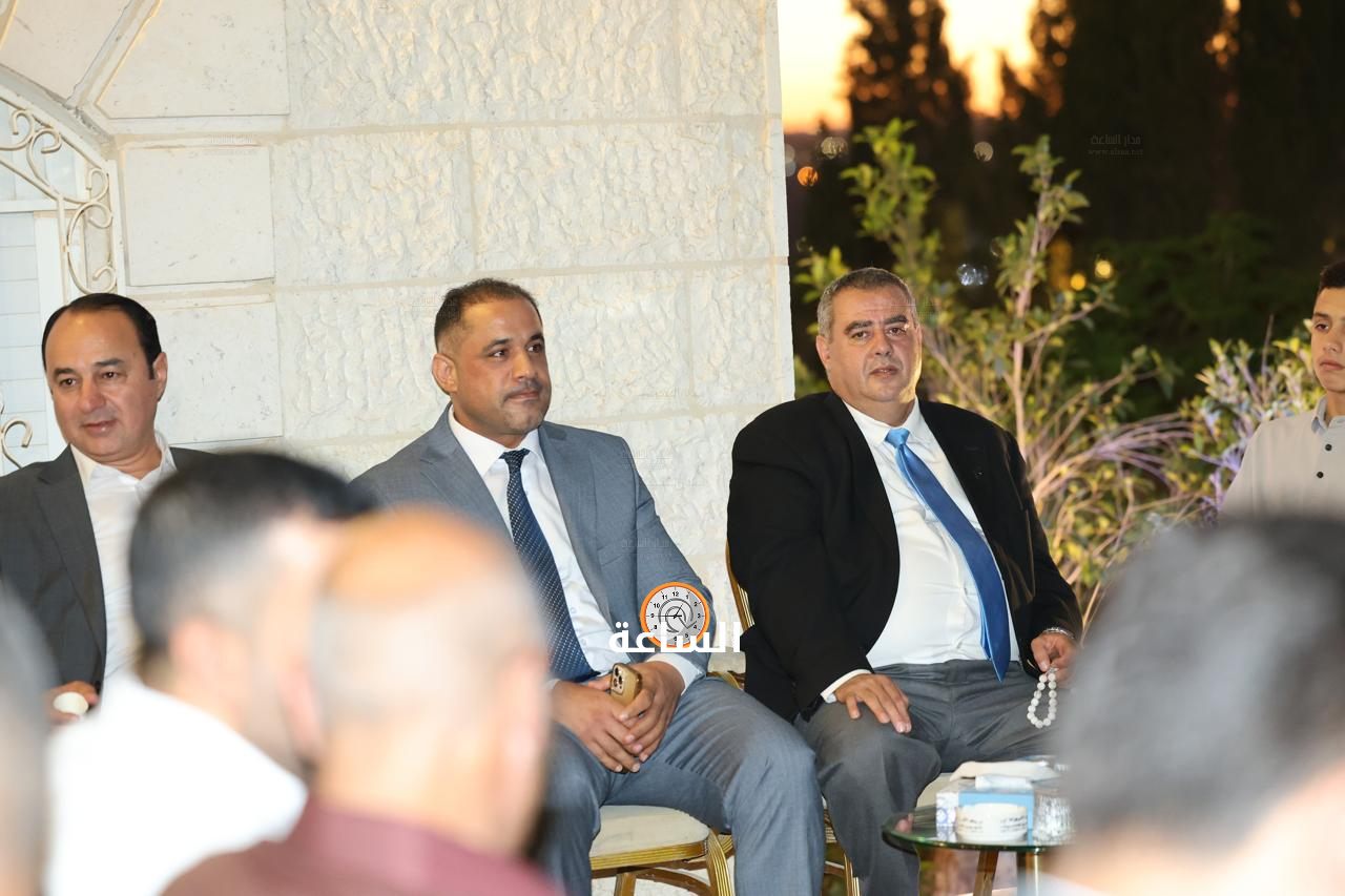 Madar Al-Saa Images 0.0012111776585702616