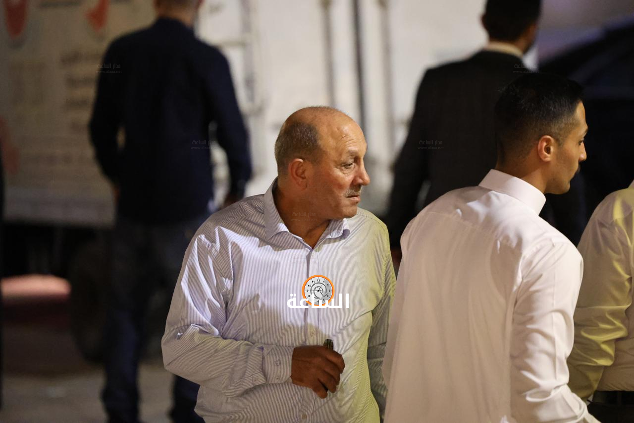 Madar Al-Saa Images 0.9233174124088197