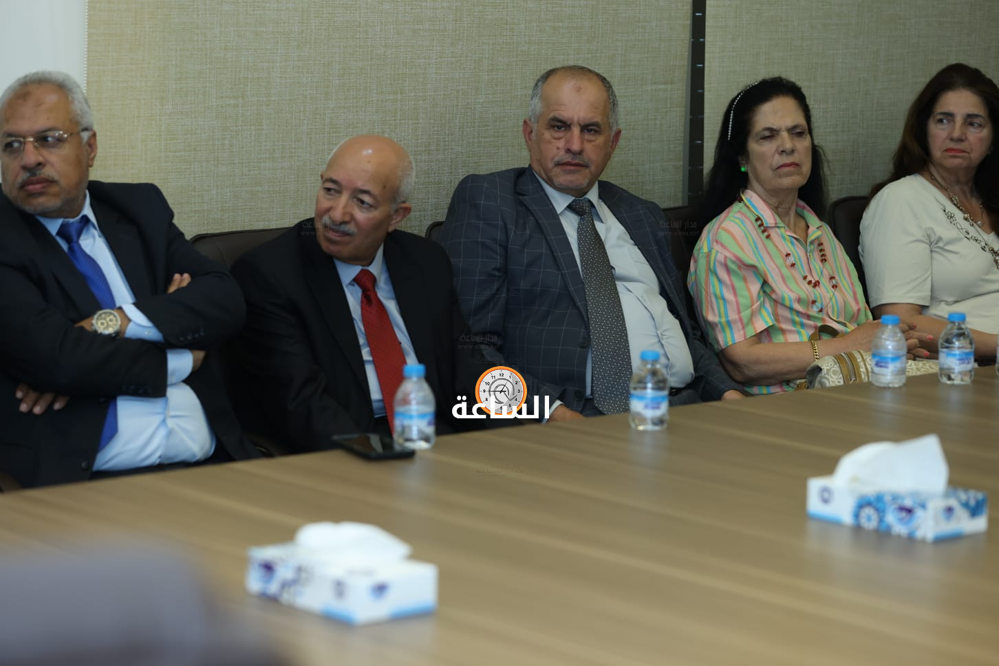 Madar Al-Saa Images 0.9284356049371081
