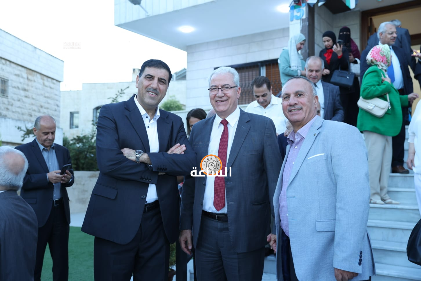 Madar Al-Saa Images 0.24157276227337943