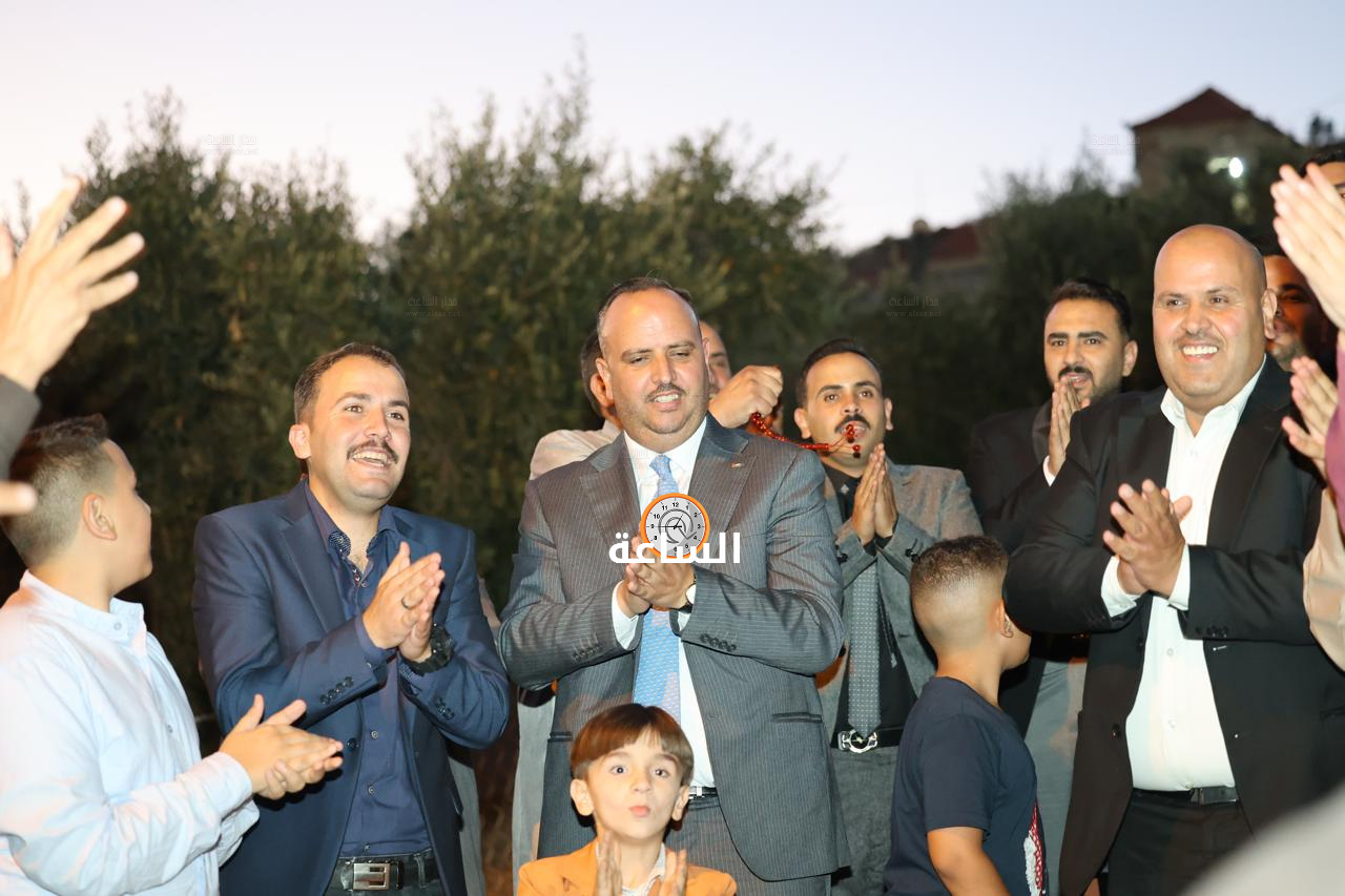 Madar Al-Saa Images 0.5570084666972751