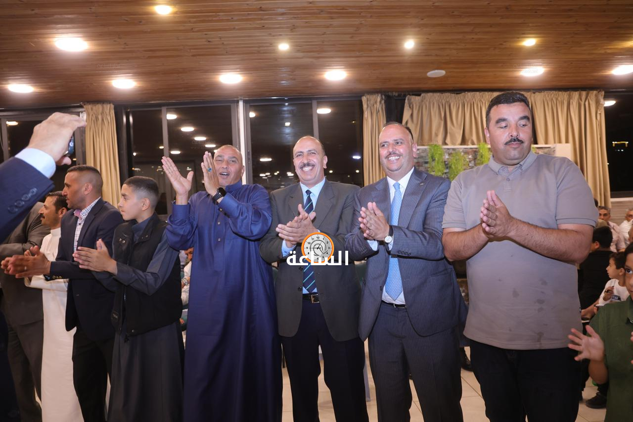 Madar Al-Saa Images 0.3055834881401023