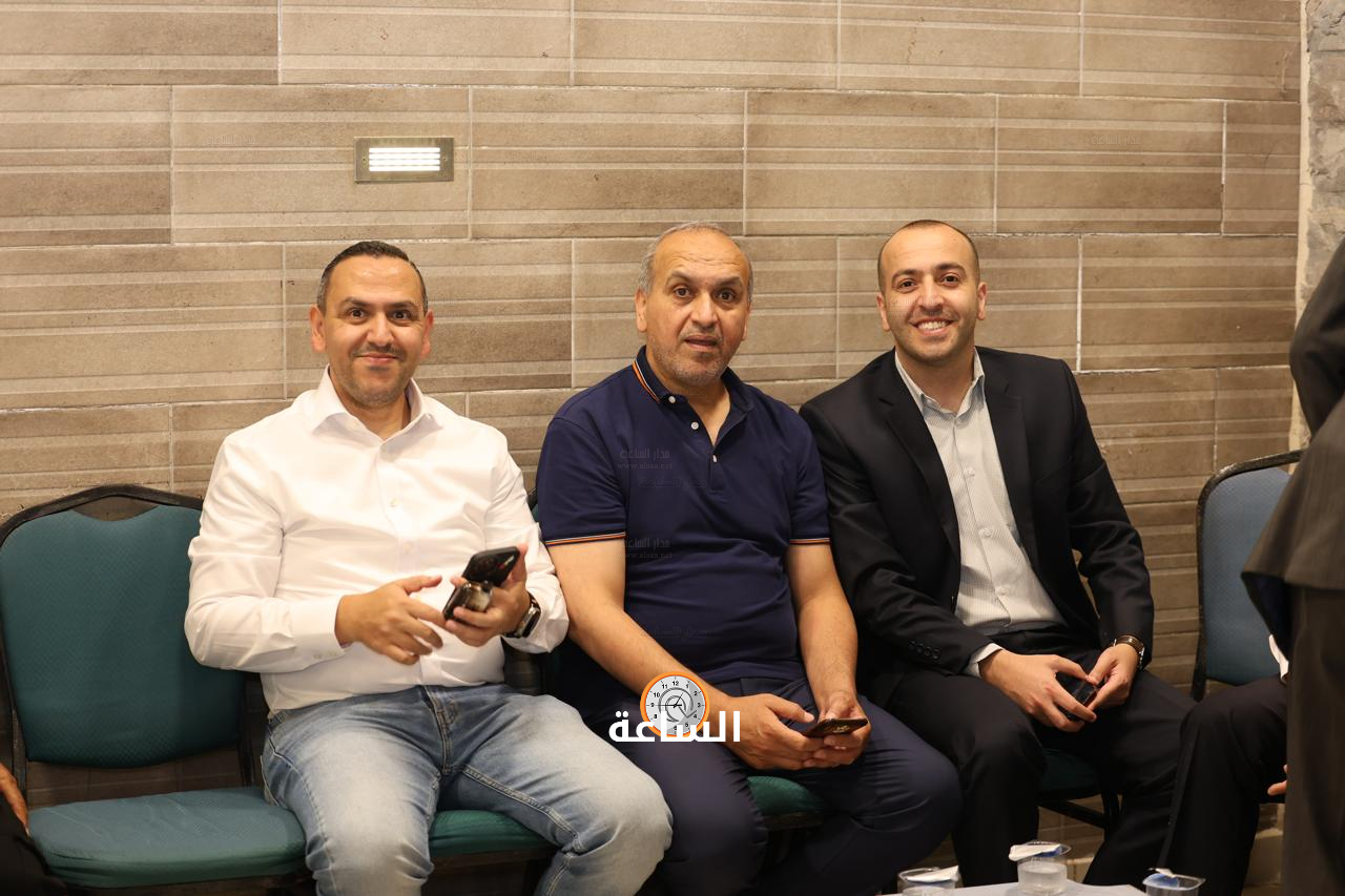 Madar Al-Saa Images 0.6603920939245801