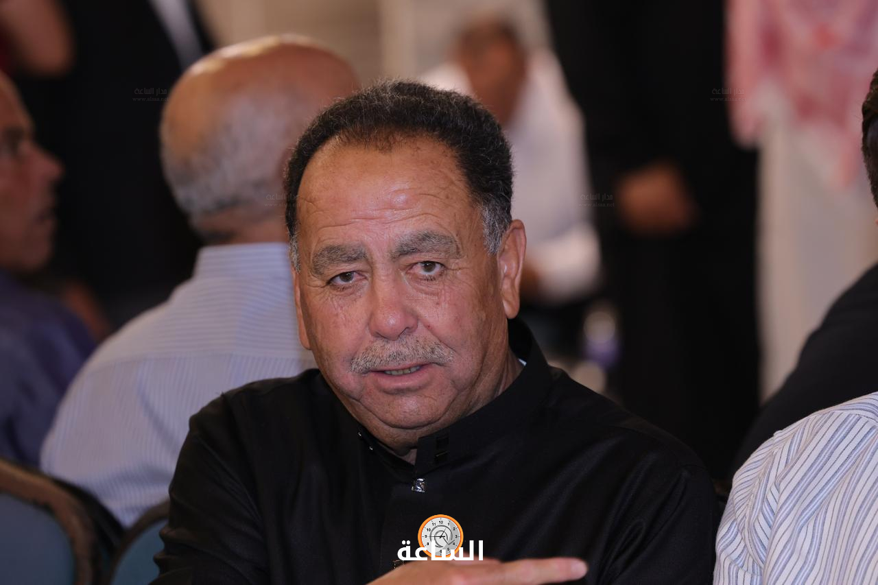 Madar Al-Saa Images 0.8898032779635766