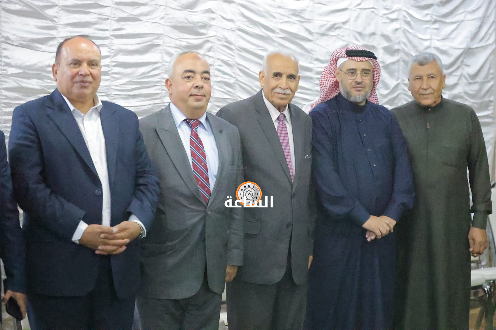 Madar Al-Saa Images 0.1448080342226472