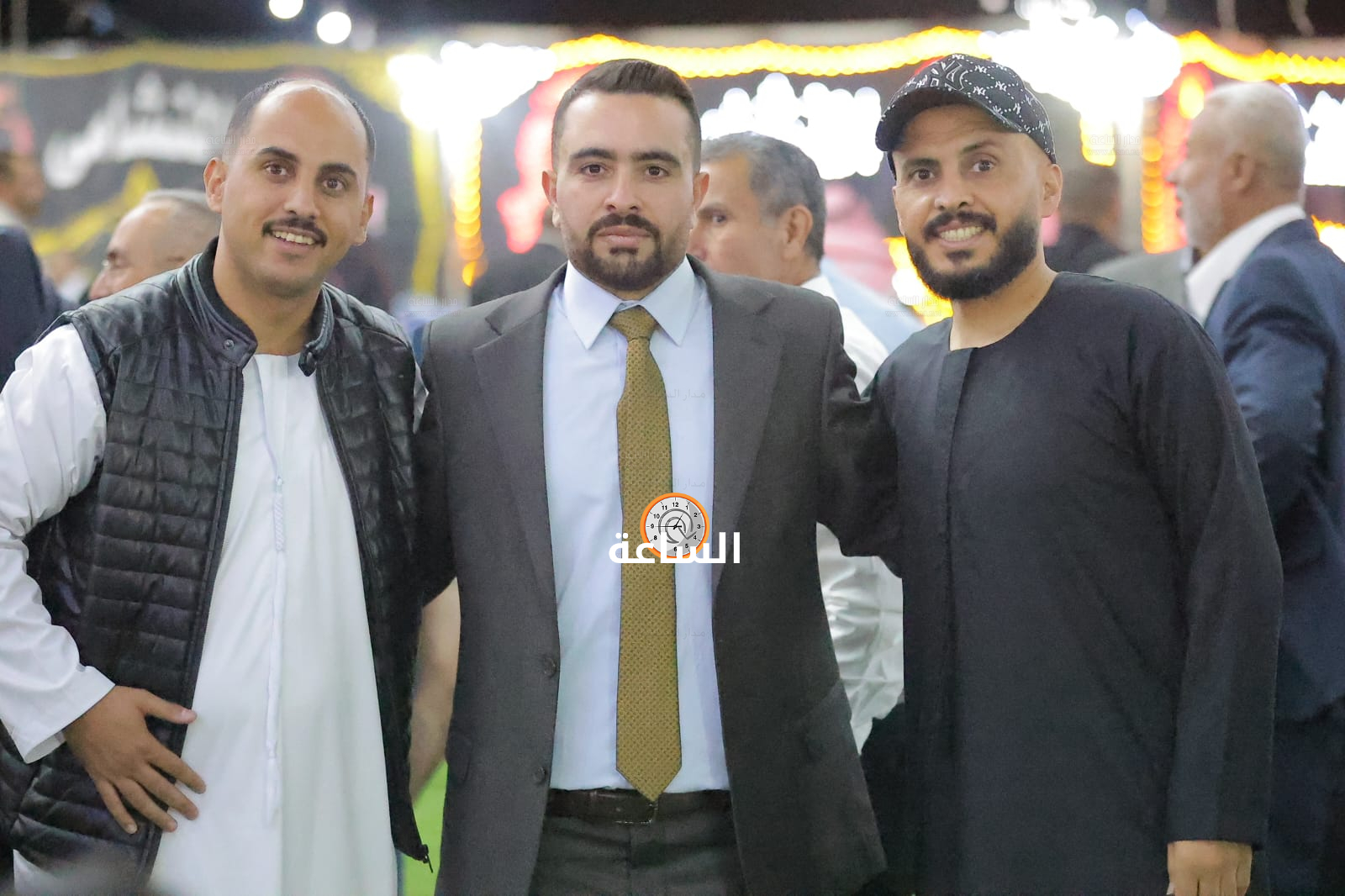 Madar Al-Saa Images 0.472957080686389